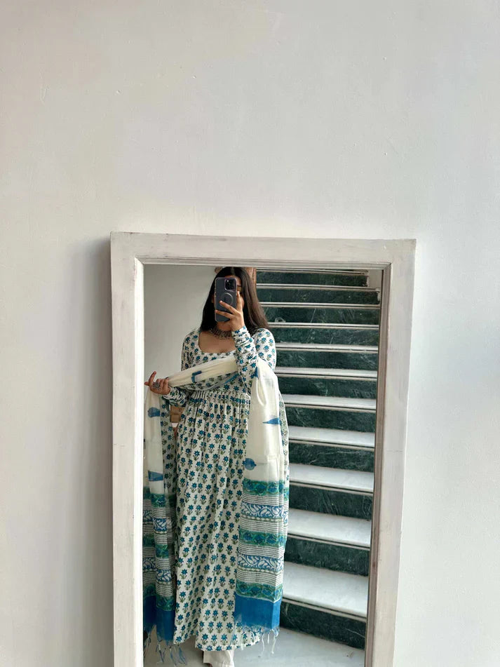 Printed kurta and pant set with Dupatta