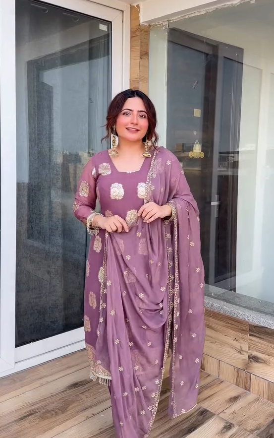 Heer-e-Rang Banarasi Georgette Suit Set